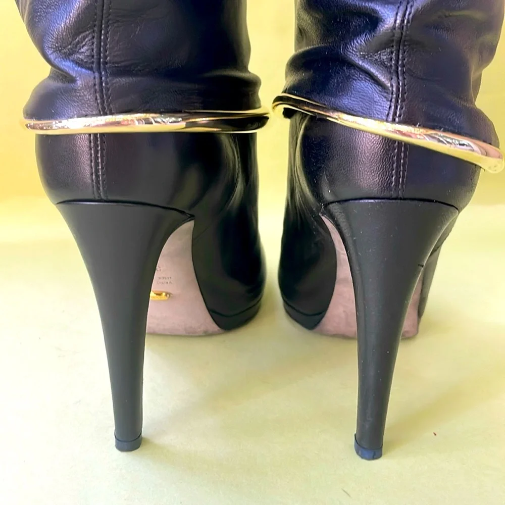 Black Sergio Rossi pull on leather boots in original box